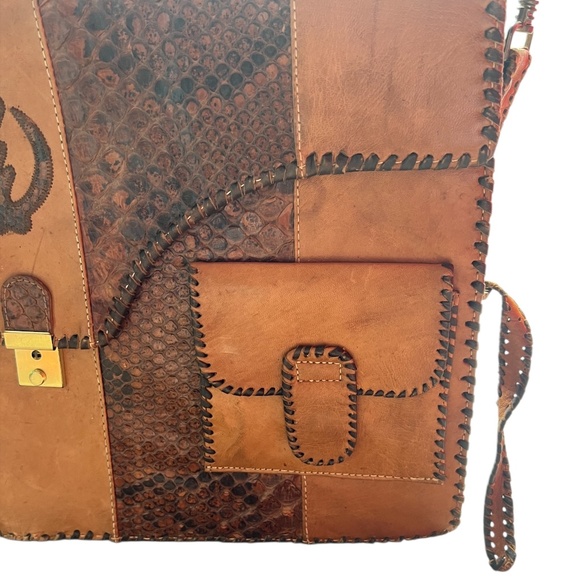 Handmade Leather Unisex Reptile Multicolor Crossbody Bag - Picture 11 of 15